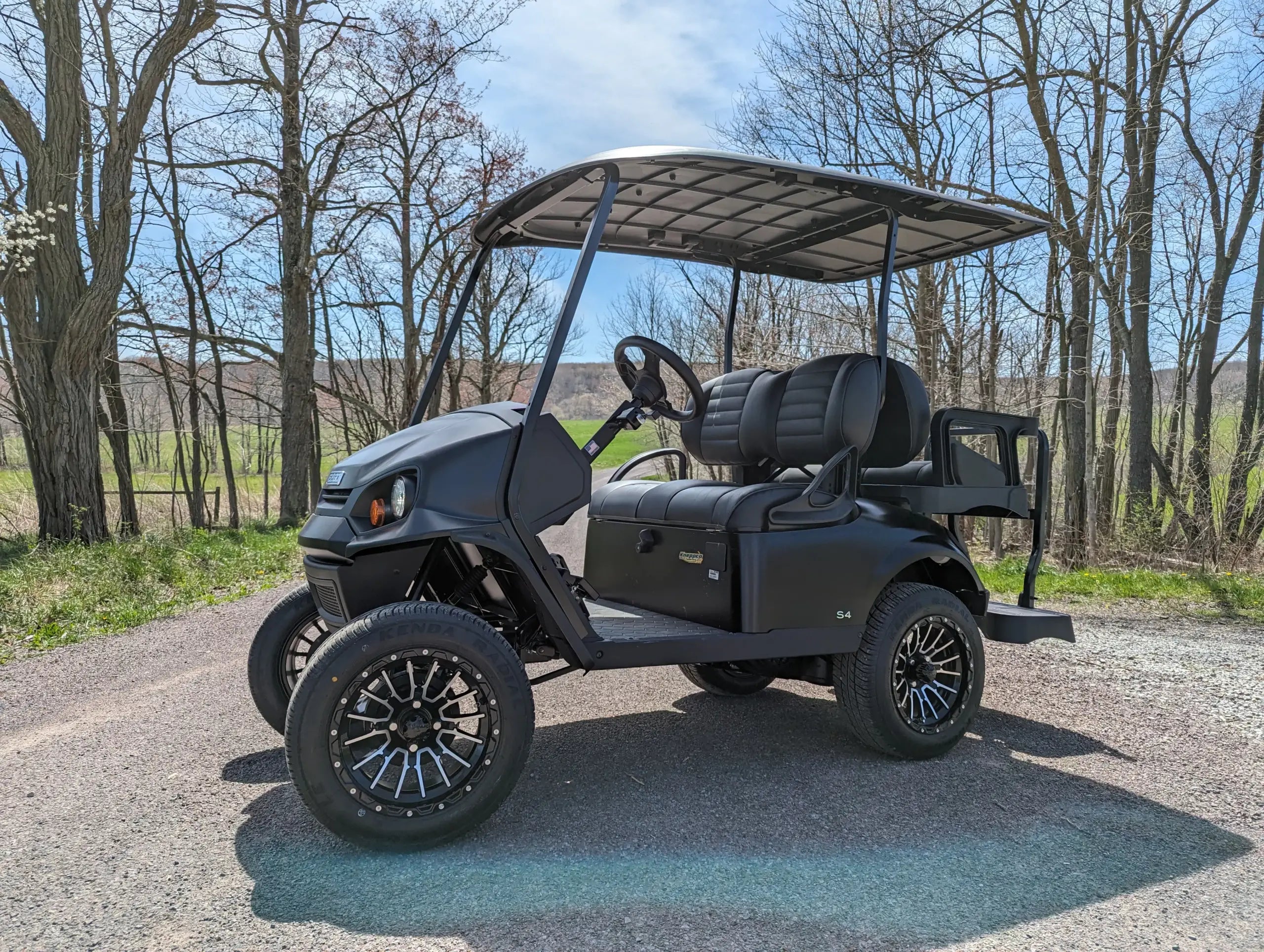 2024 E-Z-GO Express 4 Passengers for Sale image 7