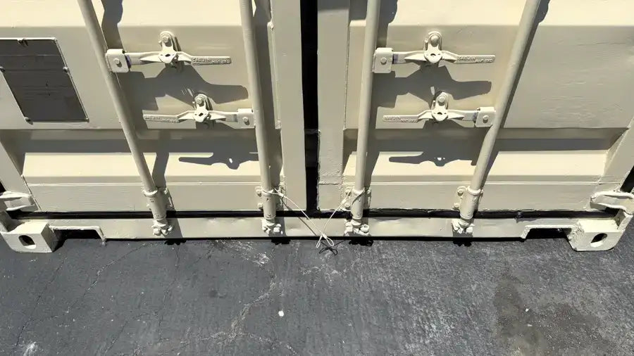 30ft Refurbished Storage Container image 1